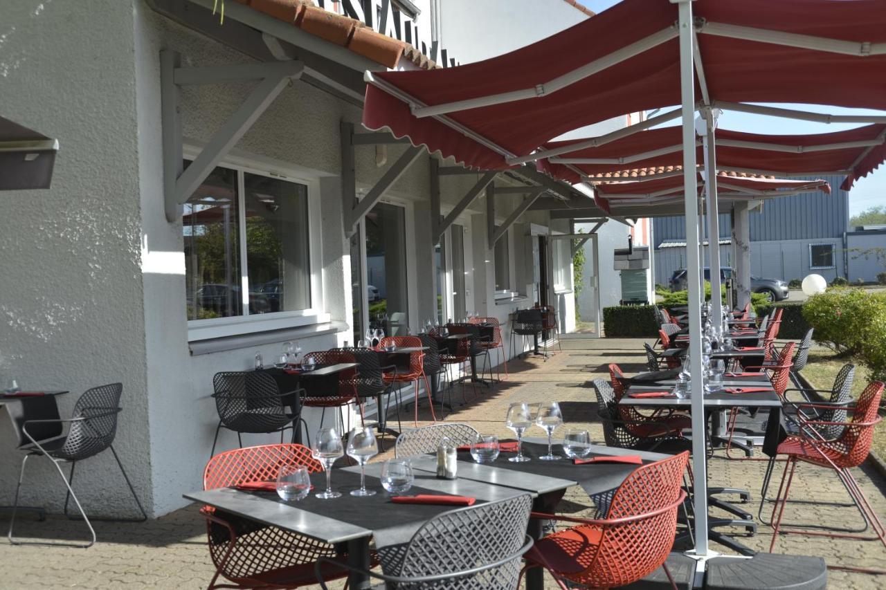 Logis Cris Hotel Et Restaurant, Lyon Sud-Est Corbas Екстериор снимка