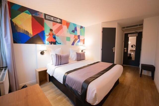 Logis Cris Hotel Et Restaurant, Lyon Sud-Est Corbas Екстериор снимка